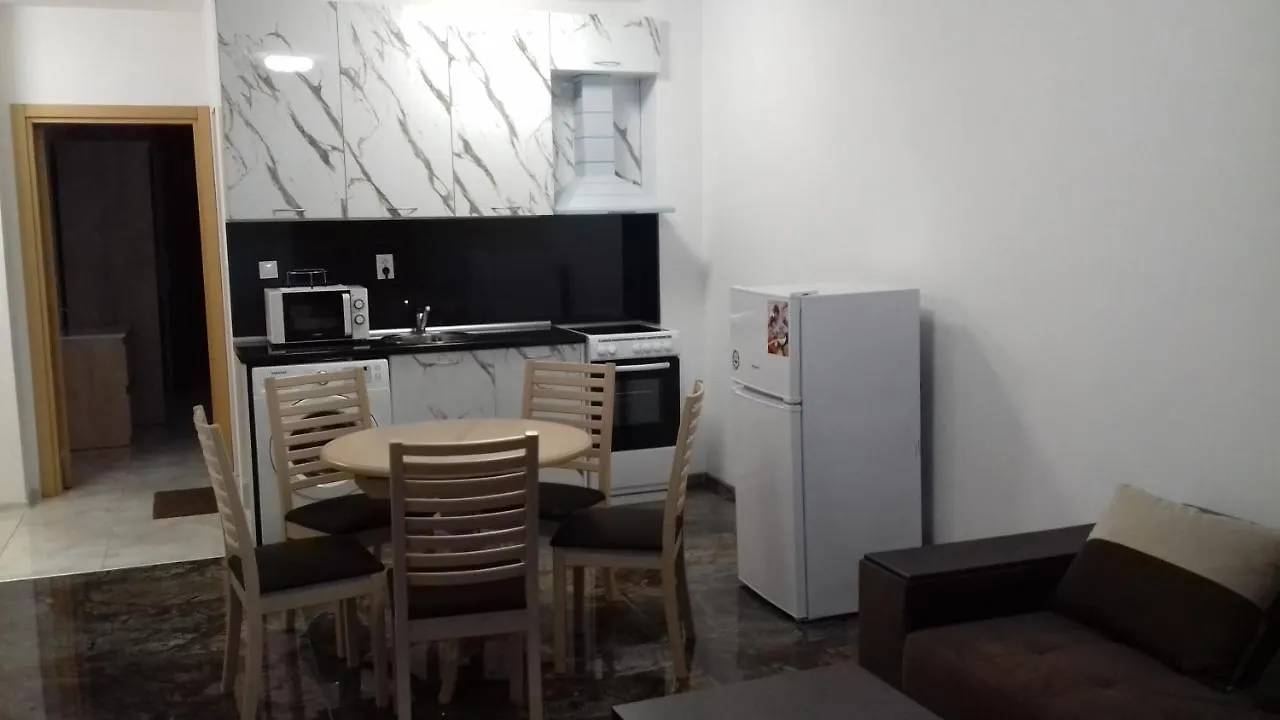 Apartments Kaloyan 소조폴